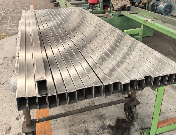 烟台方管 矩形管 无缝方管生产厂家